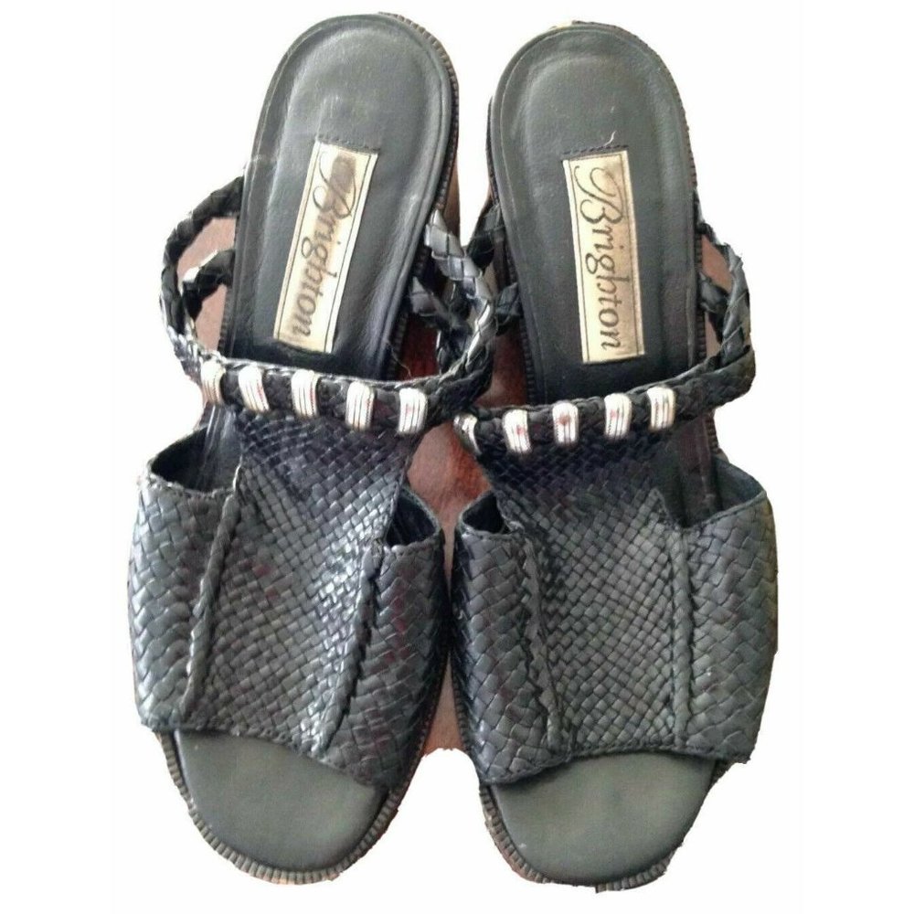 BRIGHTON size 6.5 M Sandals Black Embossed leather